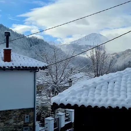 Casa Antiguo Obrador Llanuces